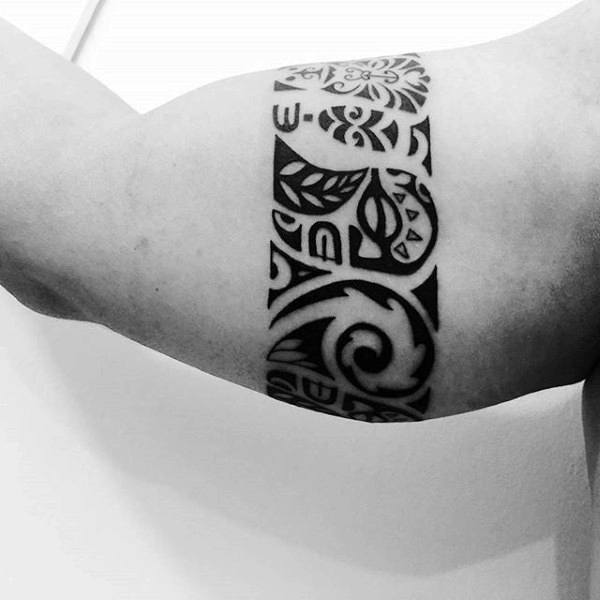 Hawaiian Armband Mens Minimalistic Tattoo Design Ideas