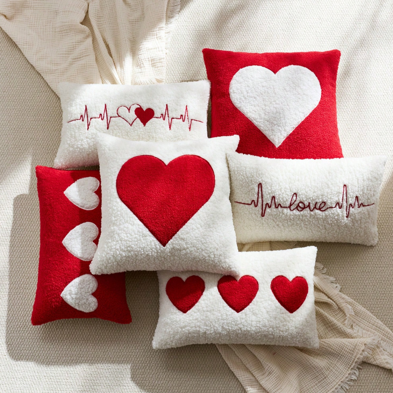 Valentine Day Red Heart Pillow Cover