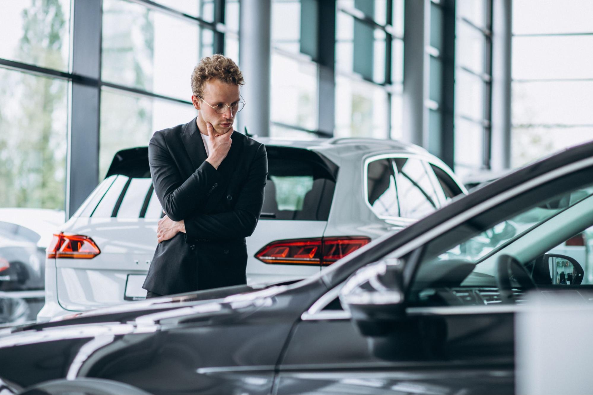 Top 10 Things to Consider When Buying a Luxury Car