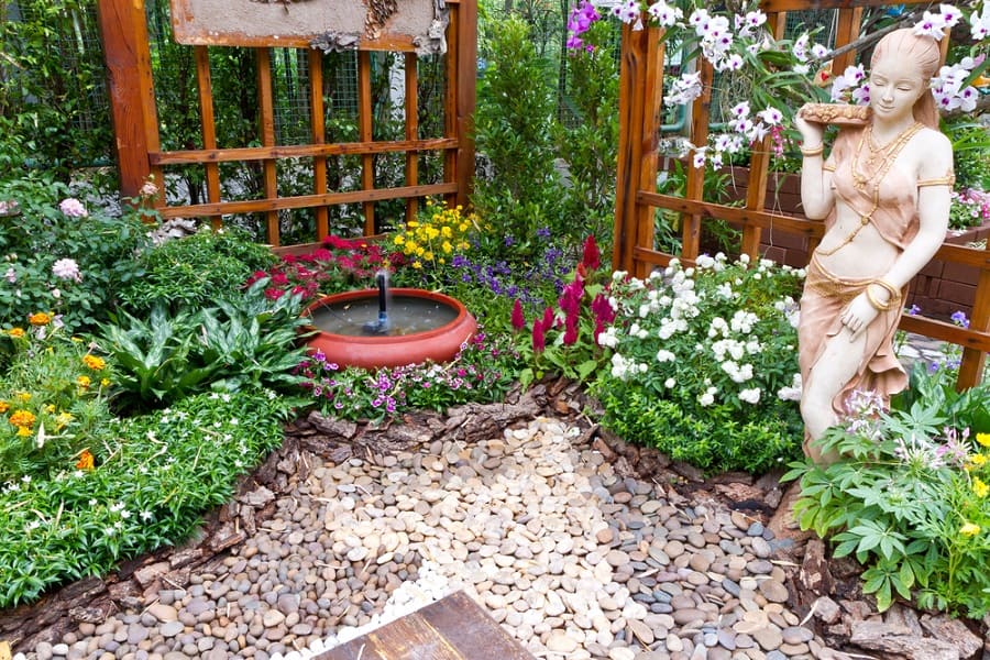 62 Rock Landscaping Ideas to Elevate Your Yard in 2024
