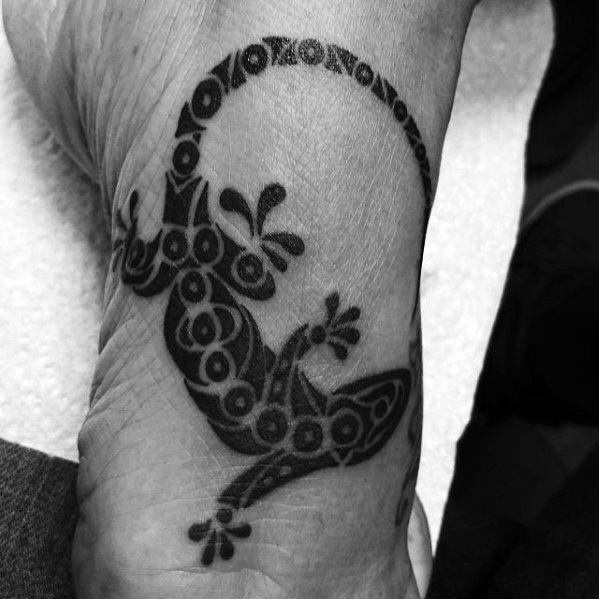 Incredible Gecko Tattoos For Men