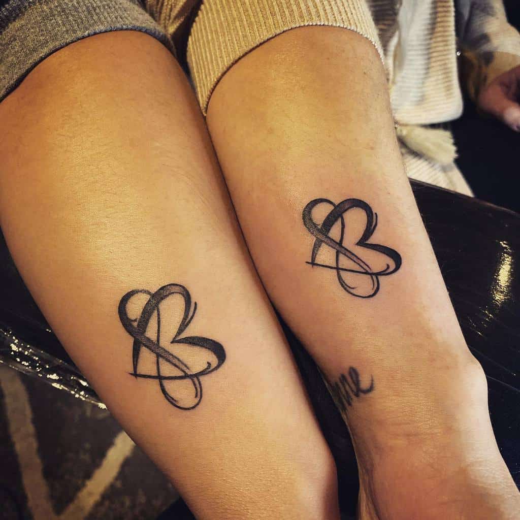 infinity-heart-matching-mother-daughter-tattoo-gmoney23