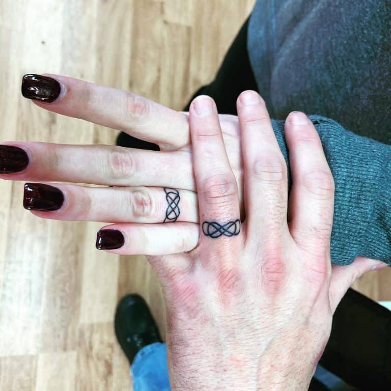 60 Badass Wedding Ring Tattoo Ideas [Inspiration Guide]