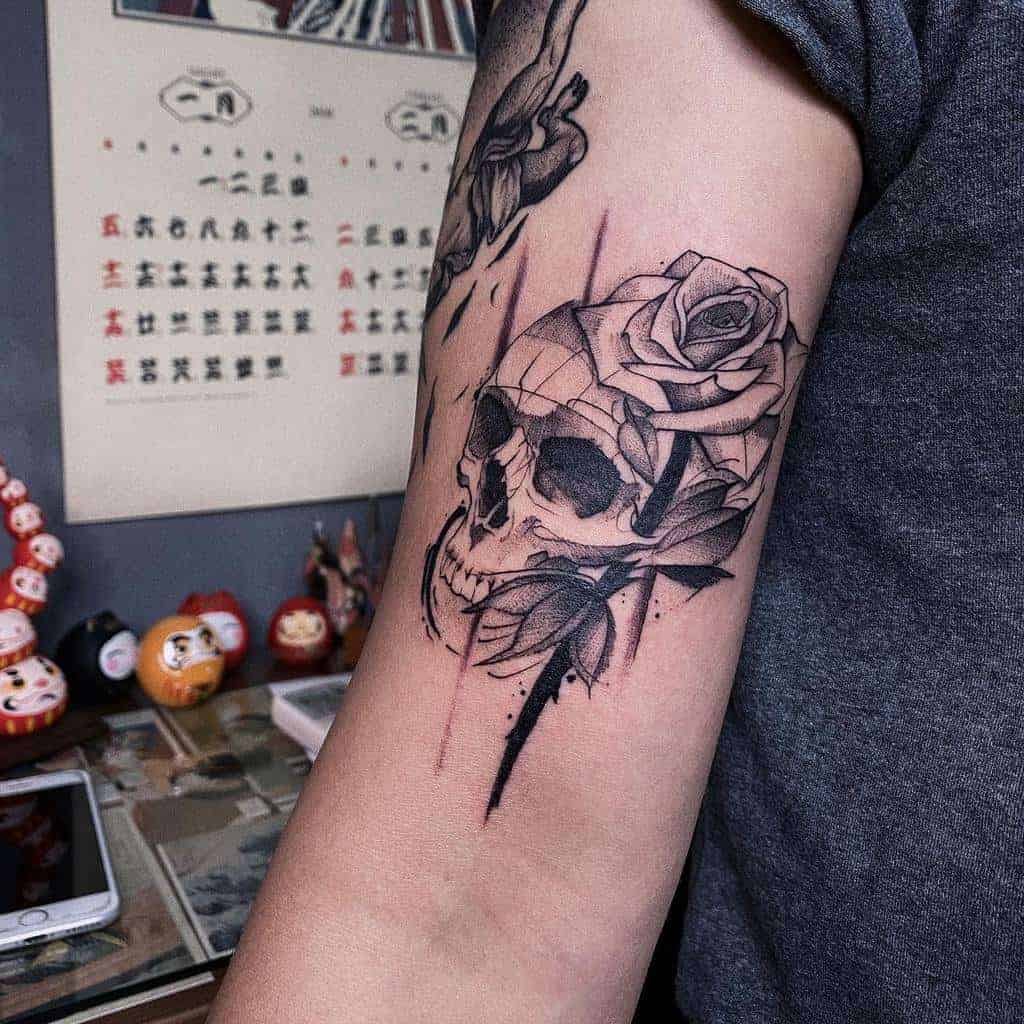 inked-skull-and-rose-tattoo