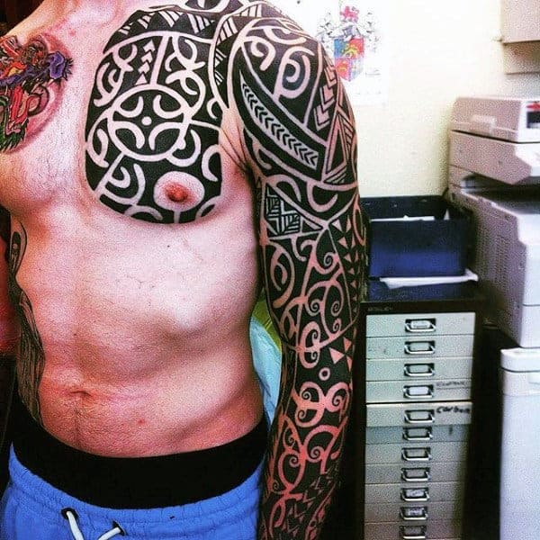 japanese-mens-tribal-sleeve-tattoos