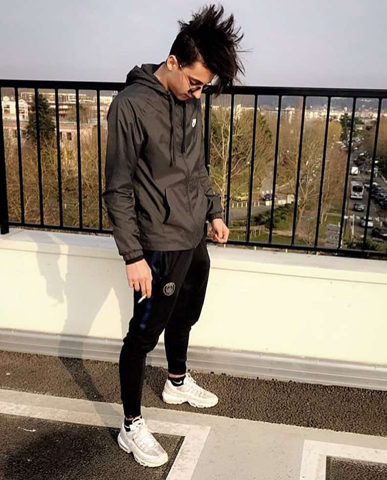 Jogging Style Outfit