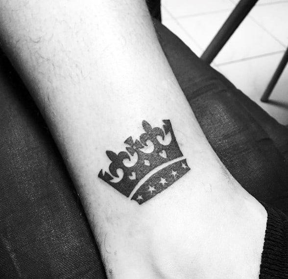 King Crown Ankle Tattoo Ideas For Gentlemen