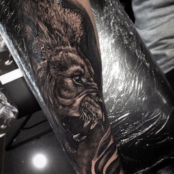 Leg Sleeve Guys Realistic Lion Tattoo Designs