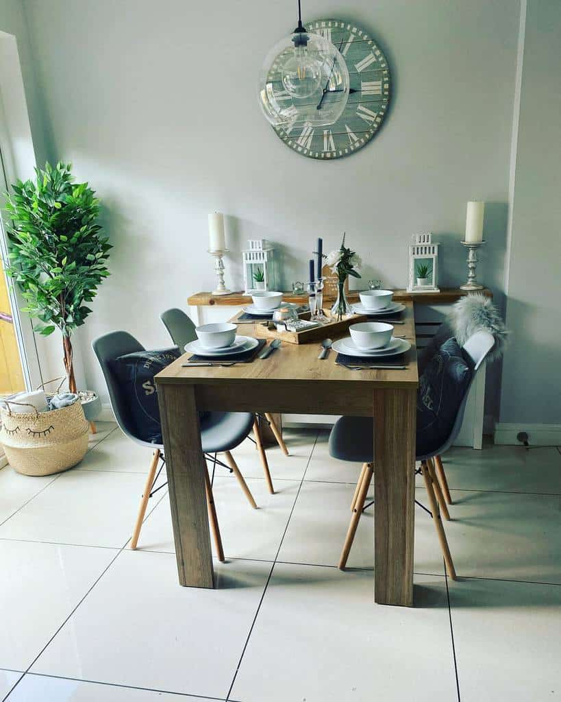 wood table small dining room 