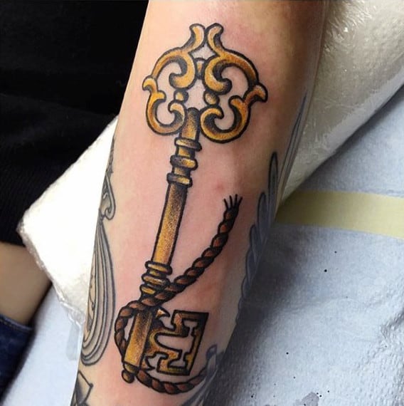 Lock And Key Mens Tattoo Designs