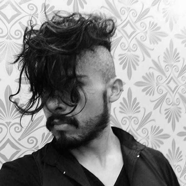 Featured image of post Curly Mens Undercut Long Hair