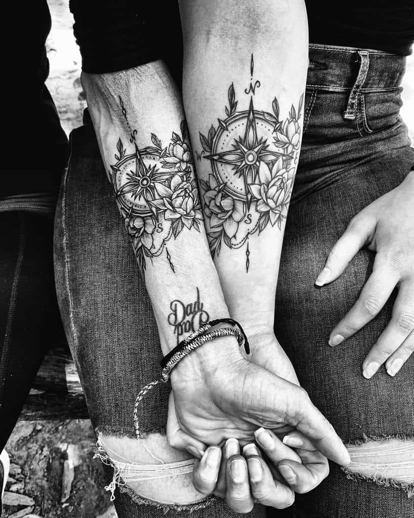 lotus-flower-mother-daughter-tattoo-thequinceffect