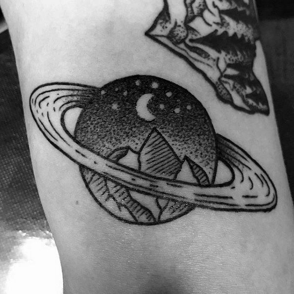 Male Cool Saturn Tattoo Ideas