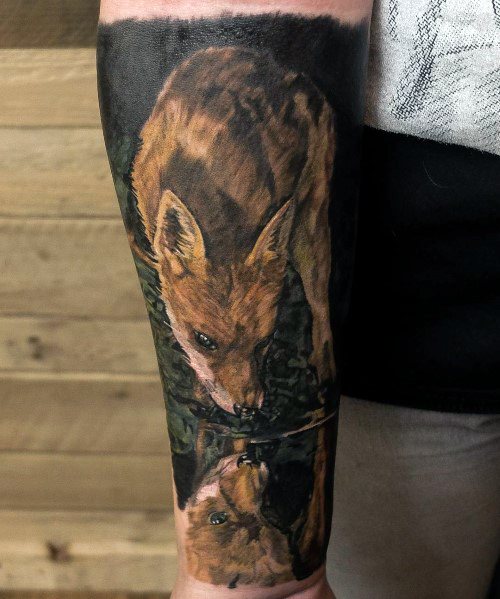 8 Beautiful Wolf Tattoos and What They Mean  Wolvestuff