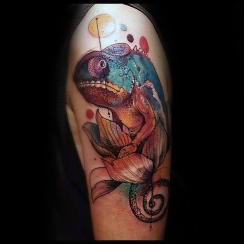Male Tattoo With Iguana Design