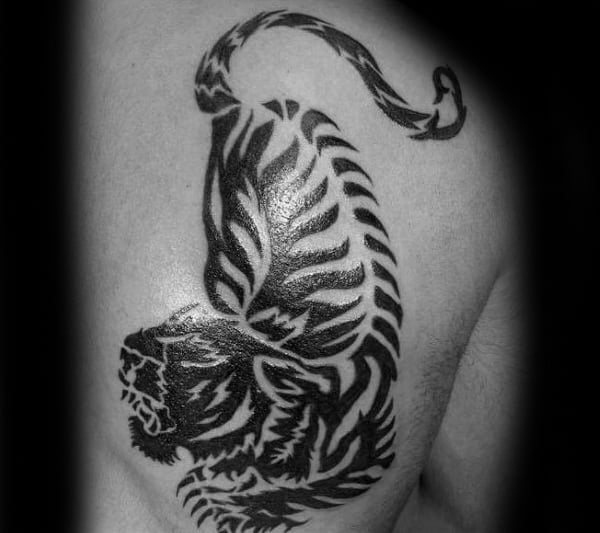 Manly Guys Black Ink Tribal Tiger Shoulder Blade Tattoos