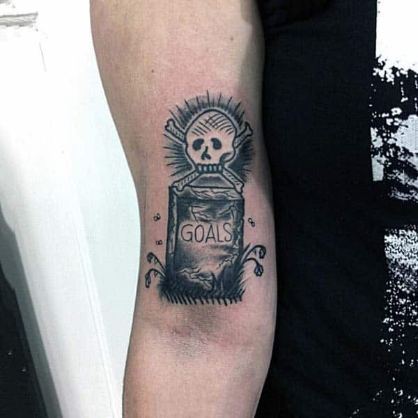 Manly Rip Goals Tombstone With Skull And Crossbones Guys Tattoos