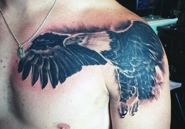 Manly Tattoo Of Bird For Men Shoulder