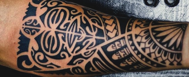 Round Tattoo Geometric Ornament With Swastika Maori Style Stock  Illustration - Download Image Now - iStock