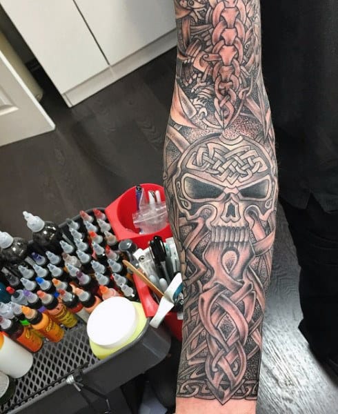 Masculine Celtic Tattoo Ideas With Skull