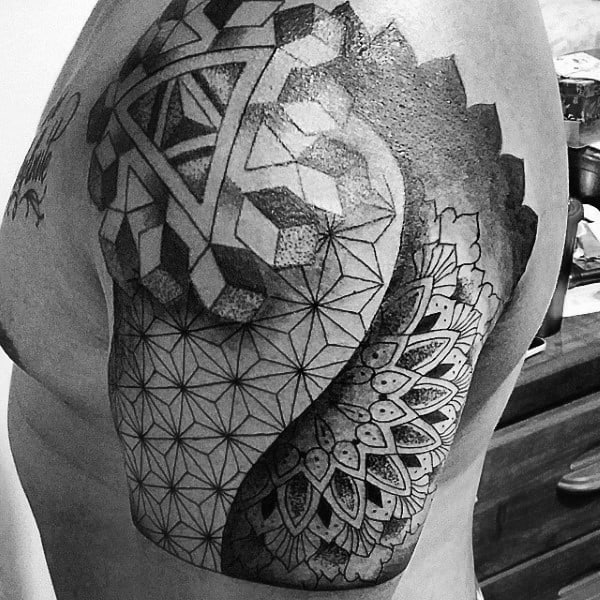 Mens Attractive Geometric Patterns Tattoo Quarter Sleeves