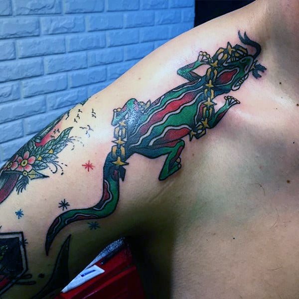 Mens Awesome Lizard Tattoo On Shoulders
