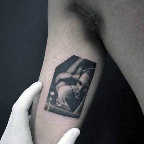 Mens Awesome Photo Design Tricep Small Tattoo Ideas