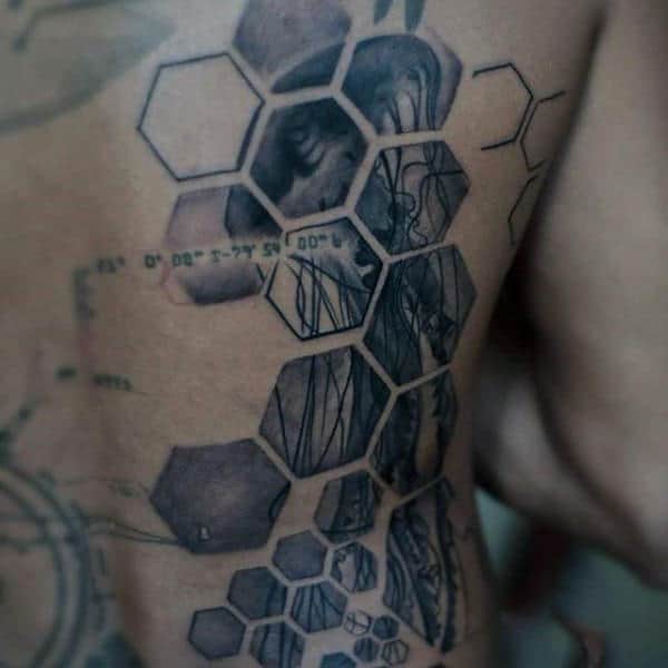 Mens Back Hexagonal Chemical Bonded Jellyfish Tattoo