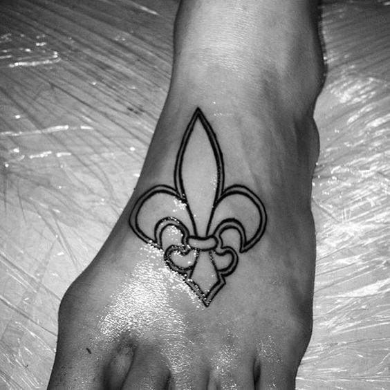 Mens Black Ink Outline Fleur De Lis Tattoos On Foot