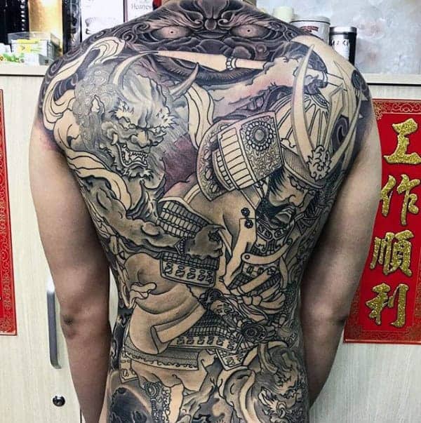 mens-full-back-amazing-samurai-helmet-tattoo-designs