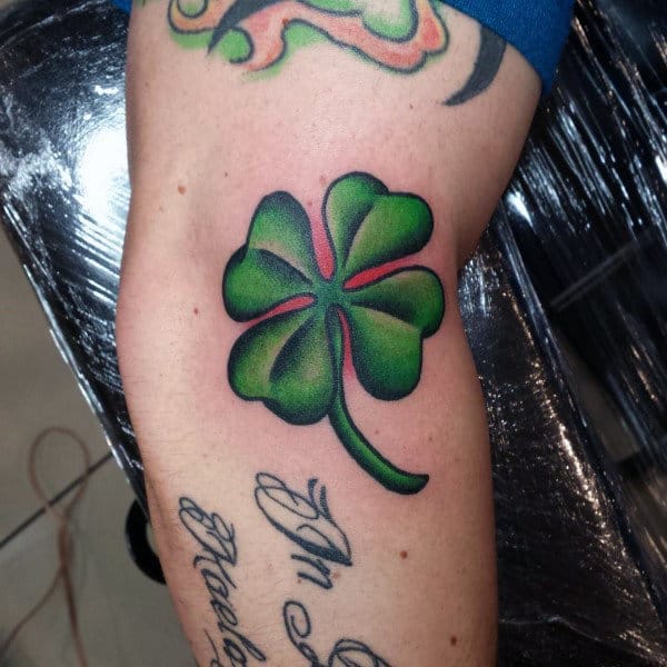Mens Green Arm Four Leaf Clover Tattoo