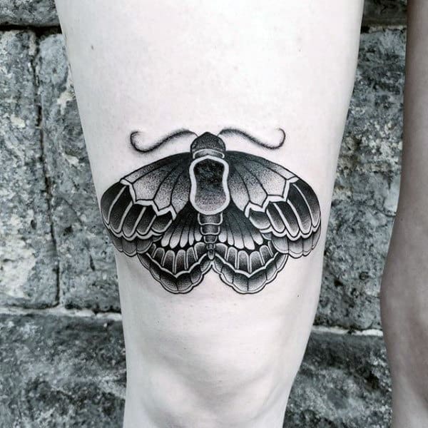 Mens Incredible Moth Tattoo On Thigh