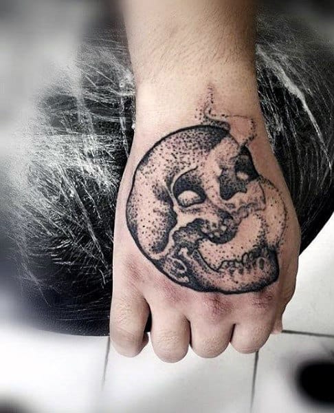 Men's Japanese Smoke Tattoo Designs On Hands 