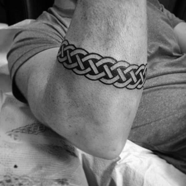 Mens Simple Celtic Knot Armband Tattoos