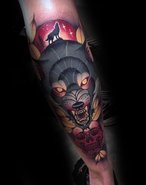 mens-tattoos-neo-traditional-wolf