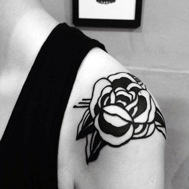 nextluxury blackwork 2 rose shoulder tattoos