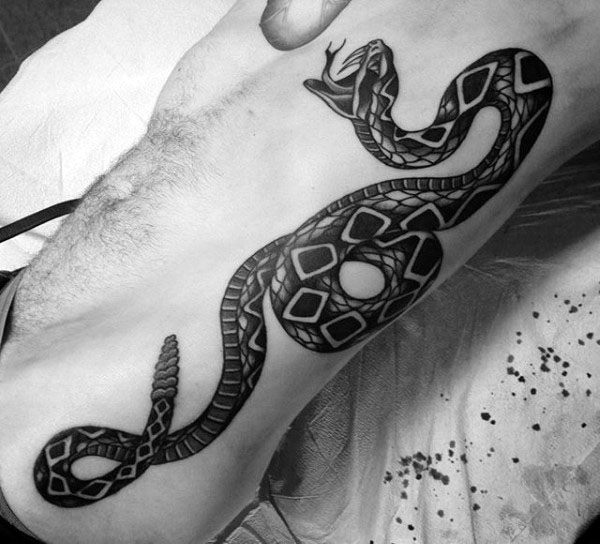 Mens Traditionl Black Ink Rattlesnake Full Rib Cage Side Tattoo Designs