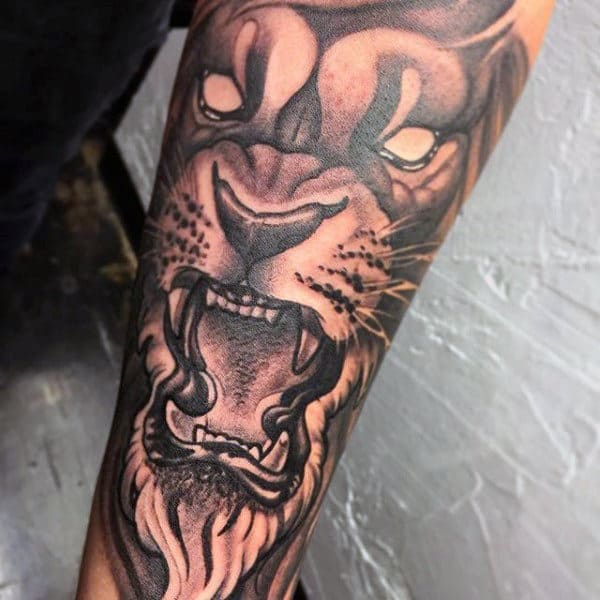 Men's Realistic Lion Tattoos