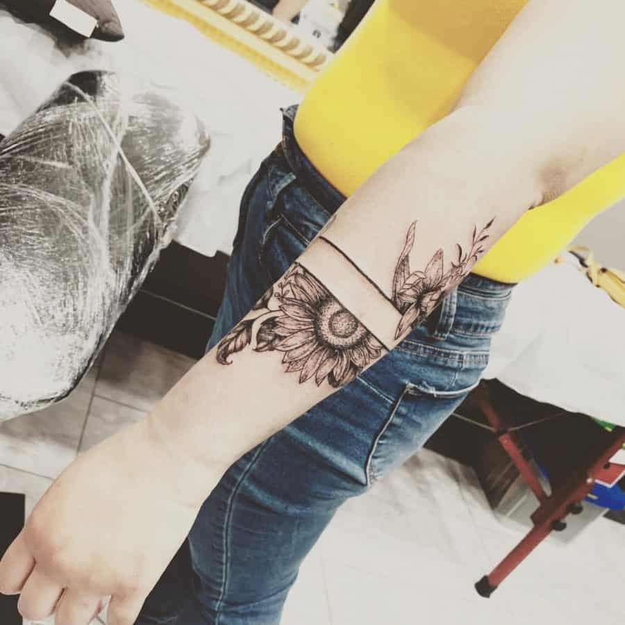 Daffodil tattoo  Tattoo Designs for Women