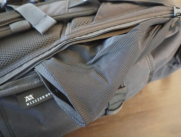 Mission Workshop The Rhake Mesh Concealable Hidden Mesh Pocket