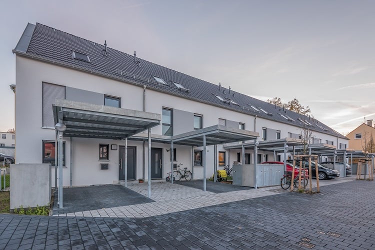 modern terraced house carports