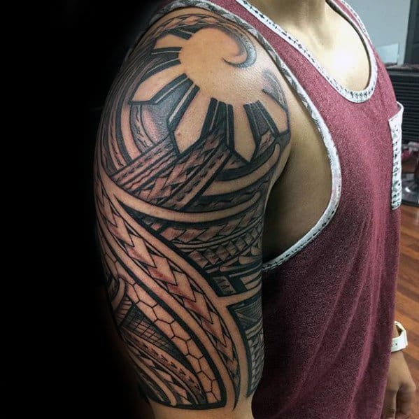 French Polynesian and Filipino sleeve, by Gilles Lovisa, Mo'orea (French  Polynesia) : r/tattoo