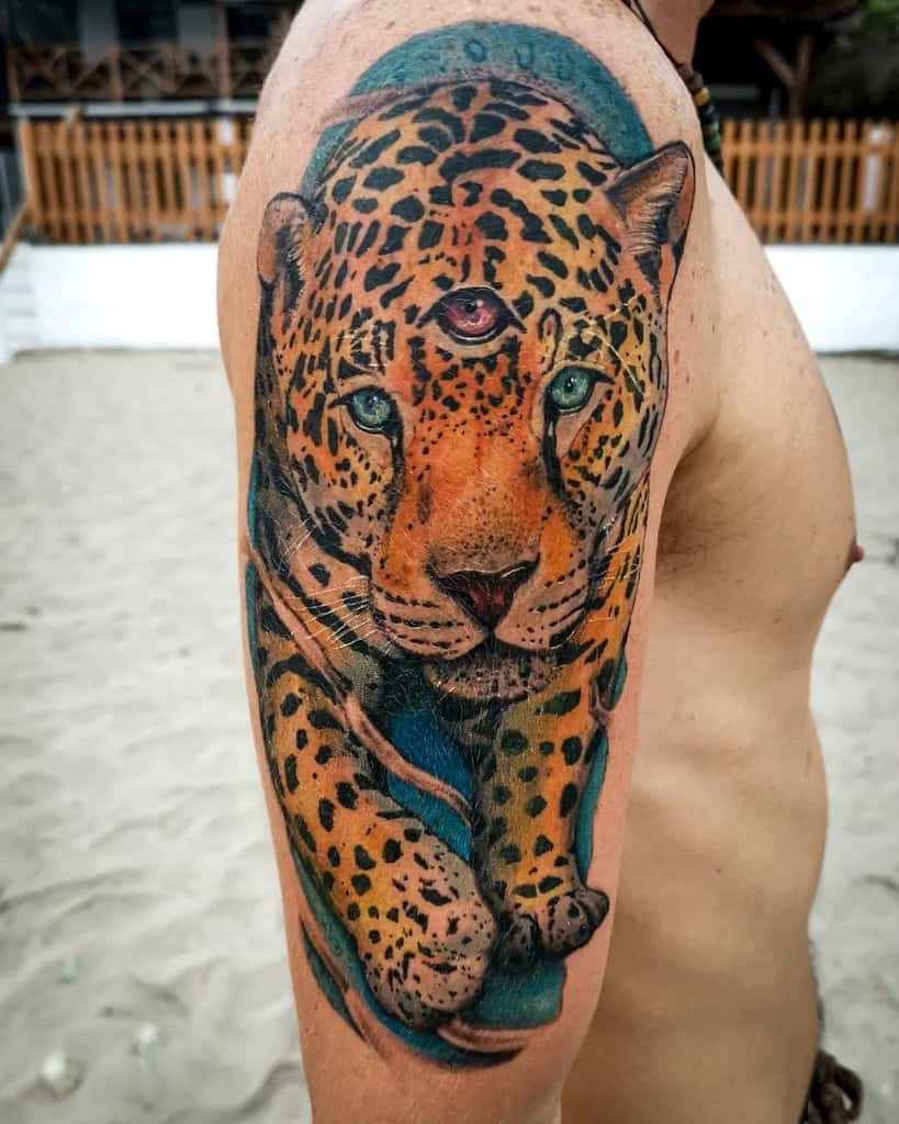 neo-traditional-color-realism-jaguar-tattoo-jhctattoo