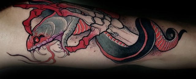 40 Neo-Traditional Snake Tattoo Ideas for Men