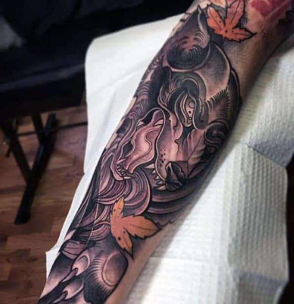 neo-traditional-wolf-male-forearm-tattoo-ideas