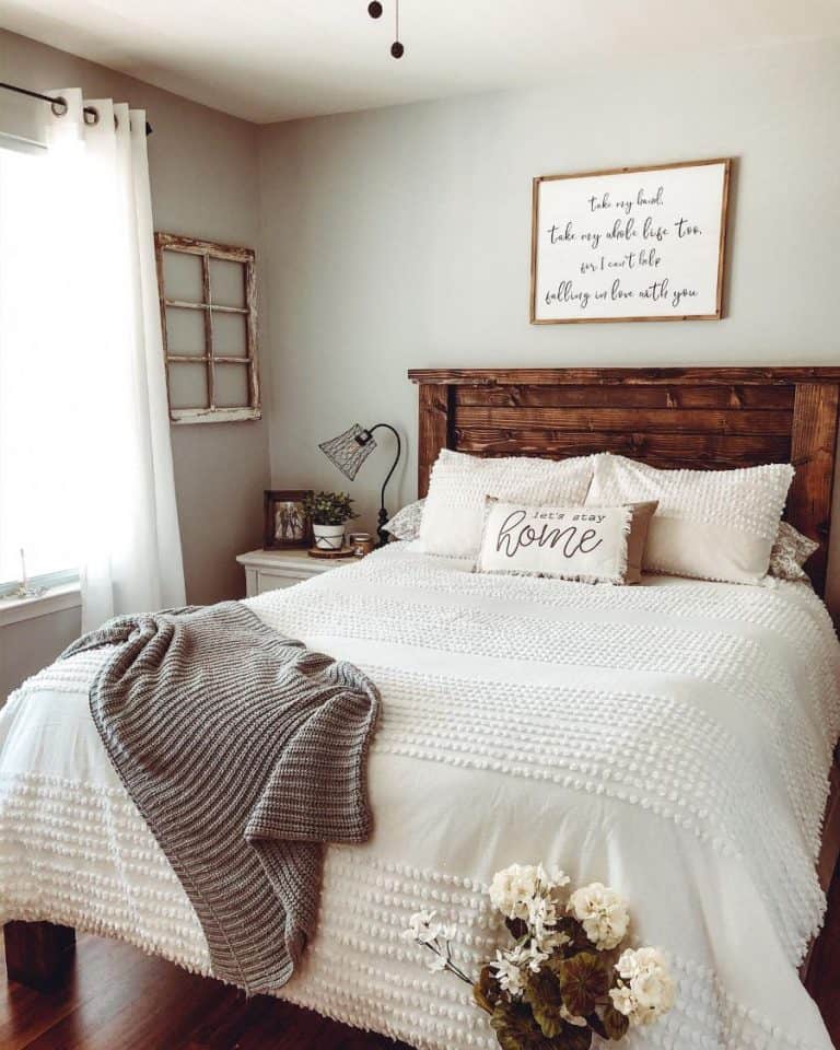 76 Charming Farmhouse Bedroom Ideas for a Rustic Retreat