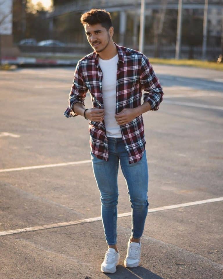 27 Awesome Hipster Outfits for Men and Women [2024 Guide]
