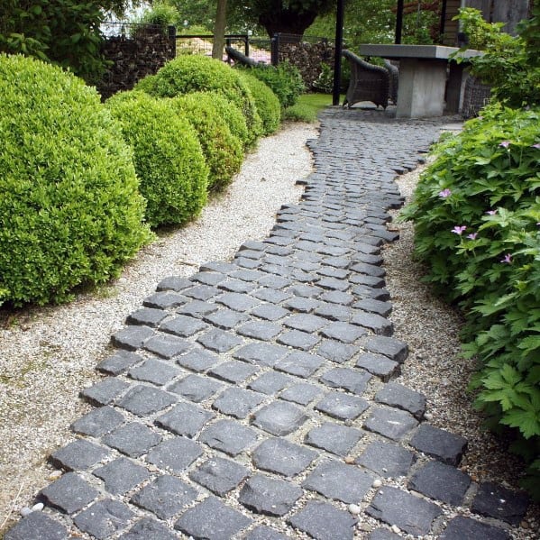 Timeless And Attractive Stone Walkway Design Ideas   Nice Cobblestone Walkway Exterior Ideas 