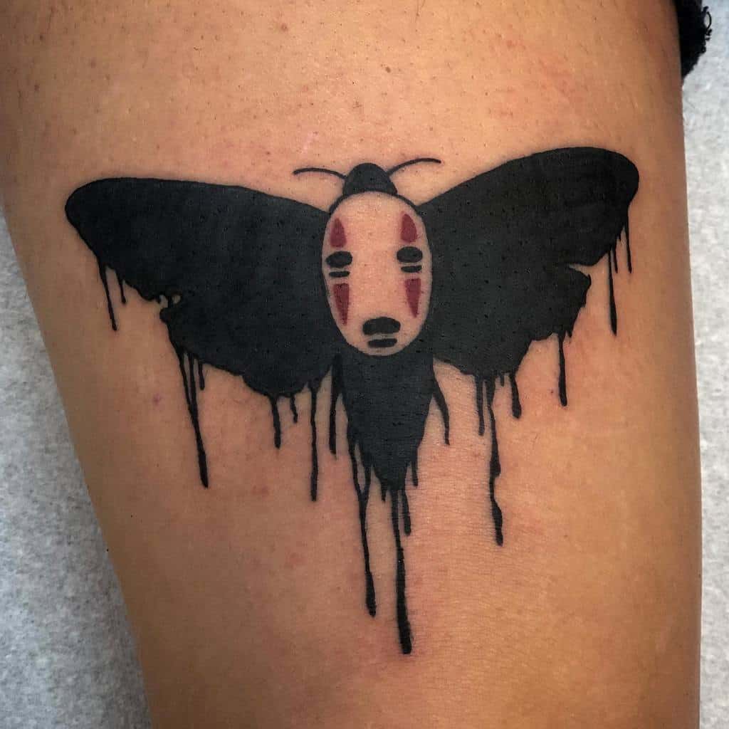 24 Hauntingly Beautiful Tattoos Featuring No Face From Spirited Away