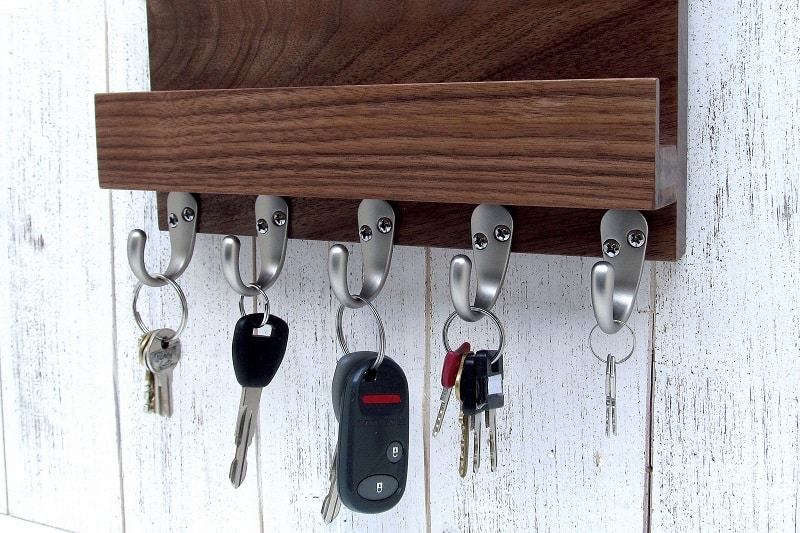 novelty-key-rack-every-man-cave-needs